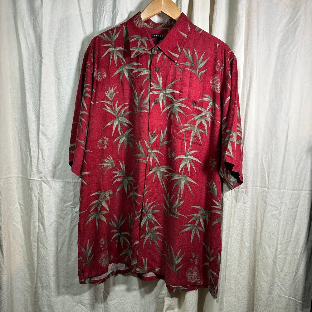 VNTG Consensus Mens Button Up Short Sleeve Hawaiian Shirt Rusty Red Olive Green